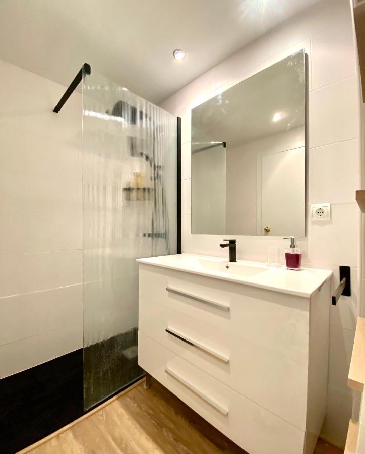Apartamento Con 3 Habitaciones, Terraza Y Jardin Comunitario Con Piscina En Sant Antoni De Calonge Eksteriør bilde