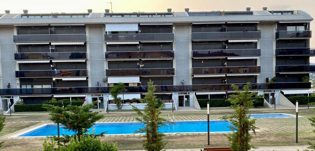 Apartamento Con 3 Habitaciones, Terraza Y Jardin Comunitario Con Piscina En Sant Antoni De Calonge Eksteriør bilde